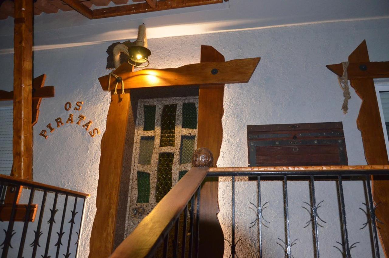 Os Piratas Hotel Charneca  Exterior photo